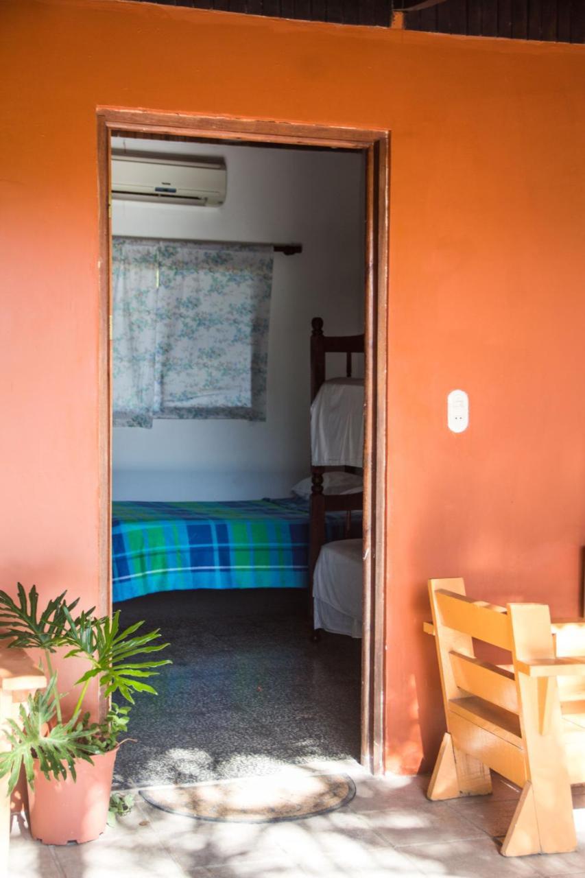 Tsunami Hostel Tamarindo Bagian luar foto